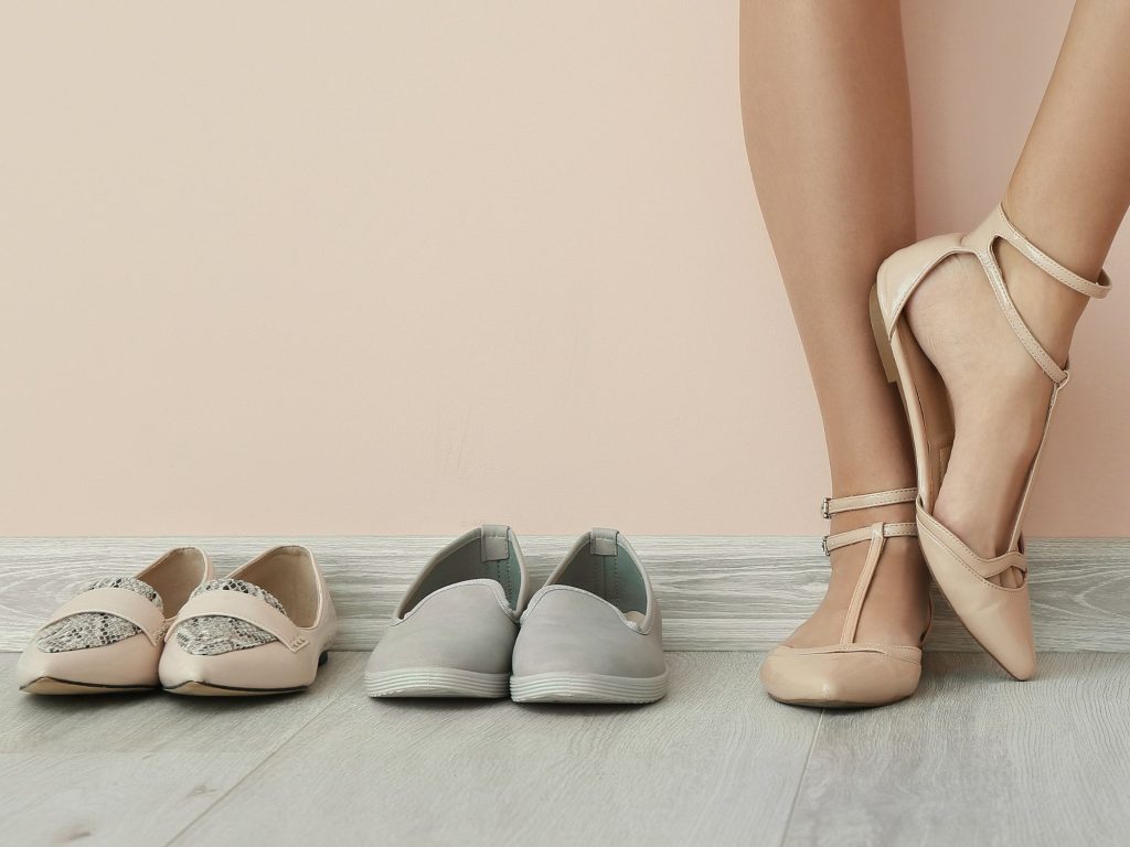 מנהיגות נשית וחירות אישית המבוססות על יצירת נוסחה עצמית במקום אימוץ דפוסי הצלחה חיצוניים.